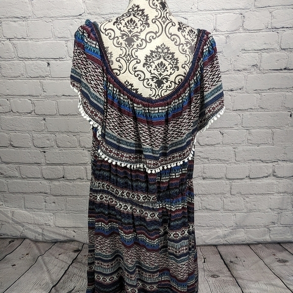 Rue 21 women's geometric print off shoulder plus size 3x dress NWT b07a - Picture 9 of 9